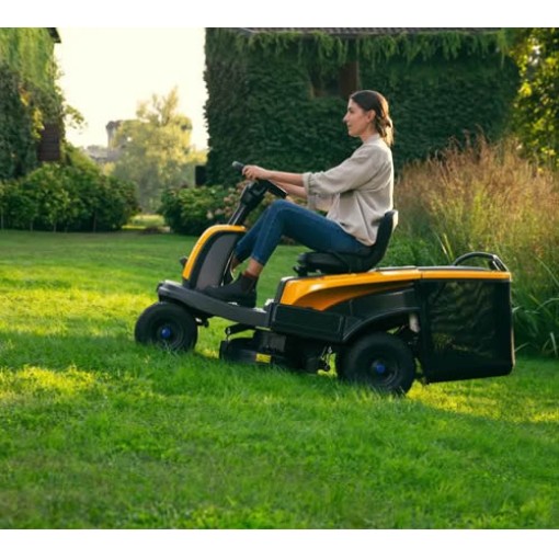 Stiga Swift 372e ride-on lawn mower