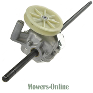 Lawn mower gearbox assembly with wheel