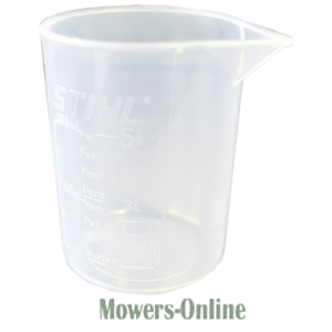 Plastic measuring cup with pouring spout