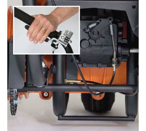 5gojjqntkst.jpg - Mowers Online Air compressor with pneumatic tool attachment