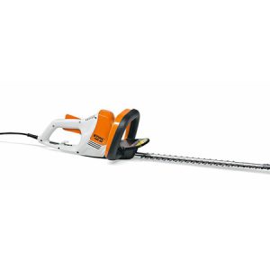 Electric hedge trimmer with long cutting blade