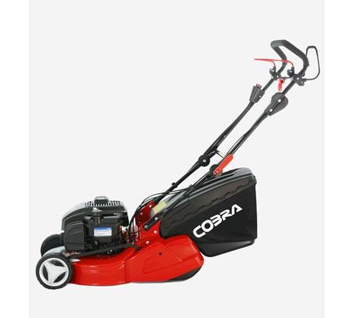 earq1gxv5hv.jpg - Mowers Online Cobra petrol-powered push lawn mower