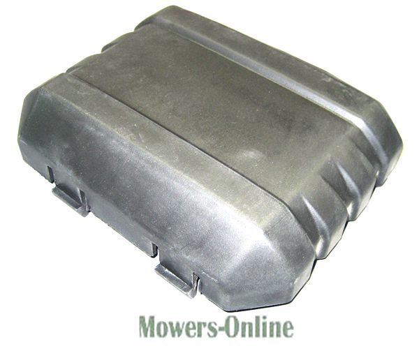 P - Mowers Online Aluminum egg carton with hinged lid