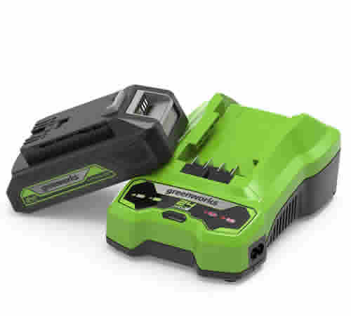 fm4mmj5dds2.jpg - Mowers Online Cordless lawn mower battery and charger