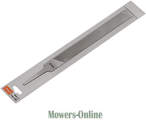 gxvccbowpqm.jpg - Mowers Online Lawn mower blade in packaging sleeve