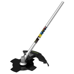 String trimmer with adjustable cutting head
