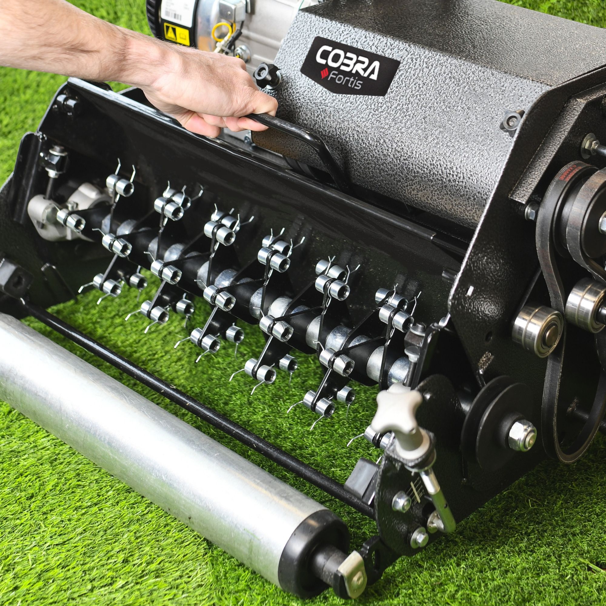 n0gel2nc1zt.jpg - Mowers Online Cobra lawn scarifier with spiked roller attachment