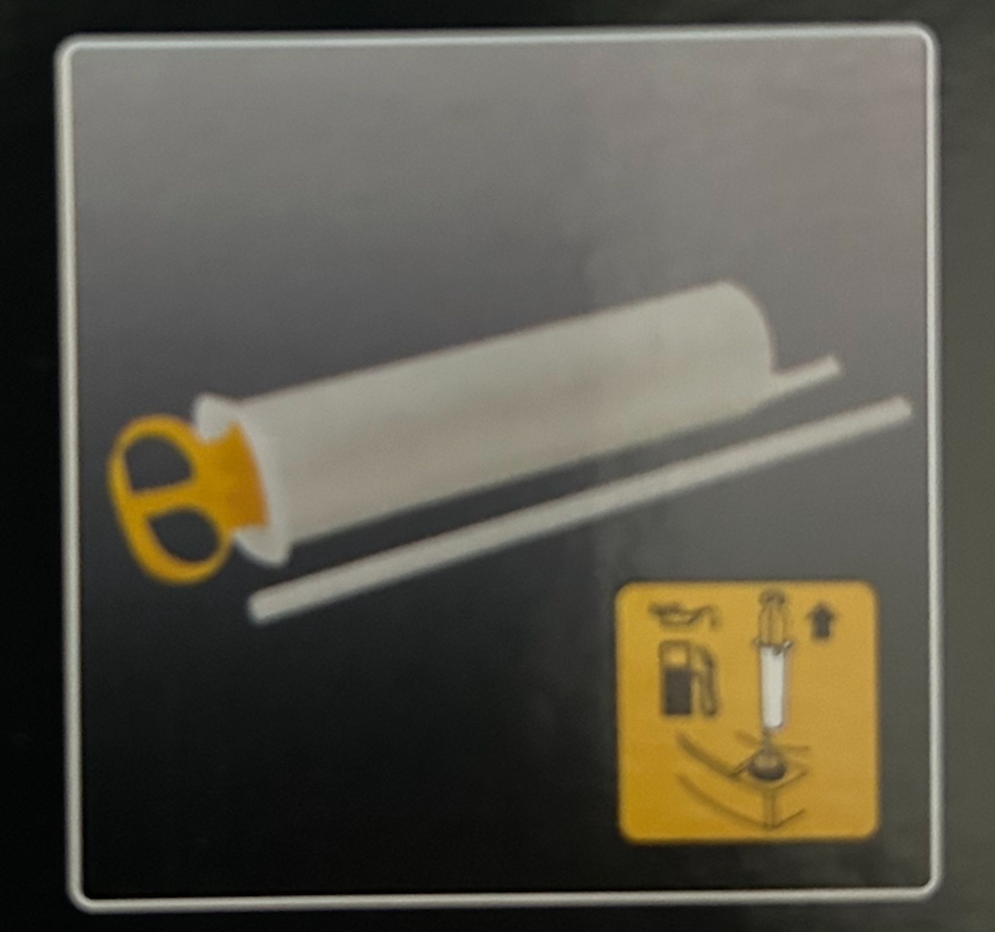 ogfwylgd4cq.jpg - Mowers Online Caulking gun with application nozzles and guide