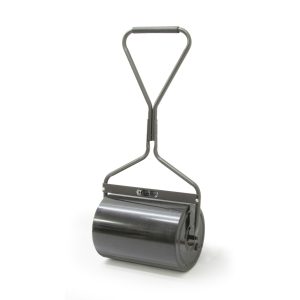 Lawn roller with handle and metal drum