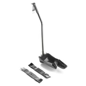 Lawn mower deck mulch kit with blades