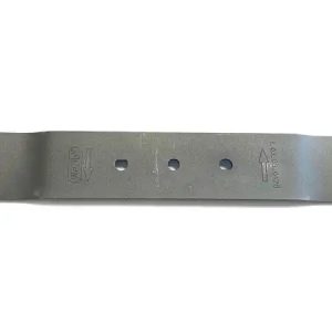 Lawn mower blade with three cutting edges