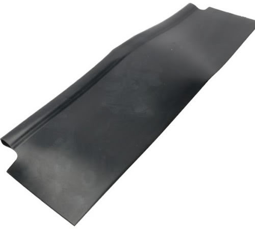 x1wflgmgtca.jpg - Mowers Online Black metal roof flashing or trim piece