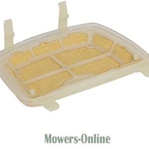 Plastic grass collection basket with dividers