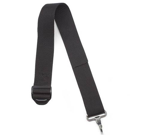 zygxipu3nm1.jpg - Mowers Online Black padded shoulder strap with metal attachment